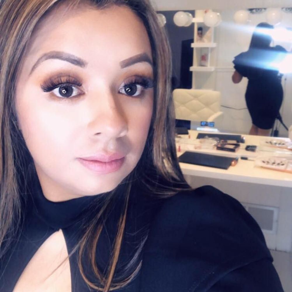 Meet your Posher, Ade